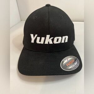 NEW Yukon FlexFit Baseball Cap, Size L/XL, 98% Cotton, Black